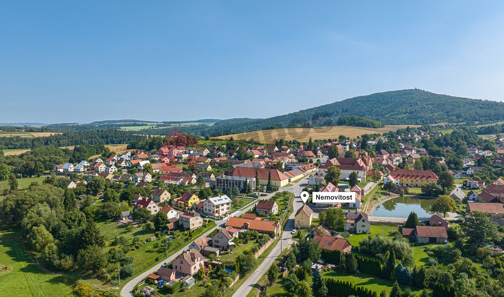 Prodej domu 256 m² s pozemkem 147 m², Louňovice pod Blaníkem – náhled fotky 3