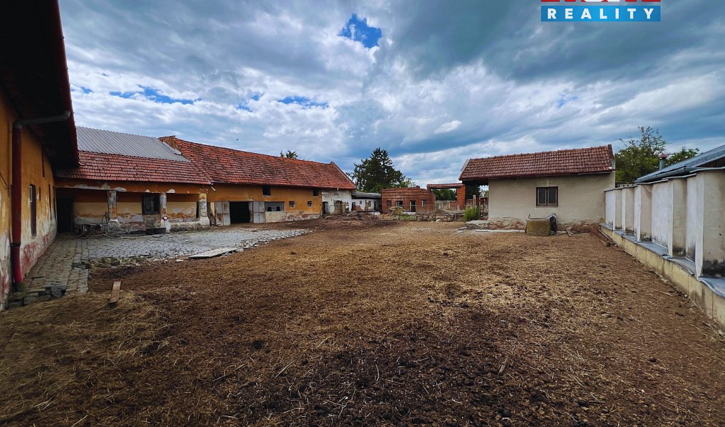 Prodej domu 256 m² s pozemkem 3 251 m², Měrovice nad Hanou – náhled fotky 5