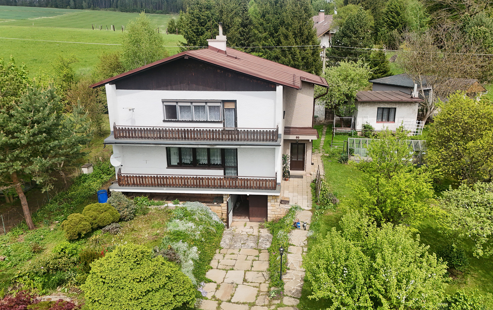 Prodej domu 260 m² – fotografie 2