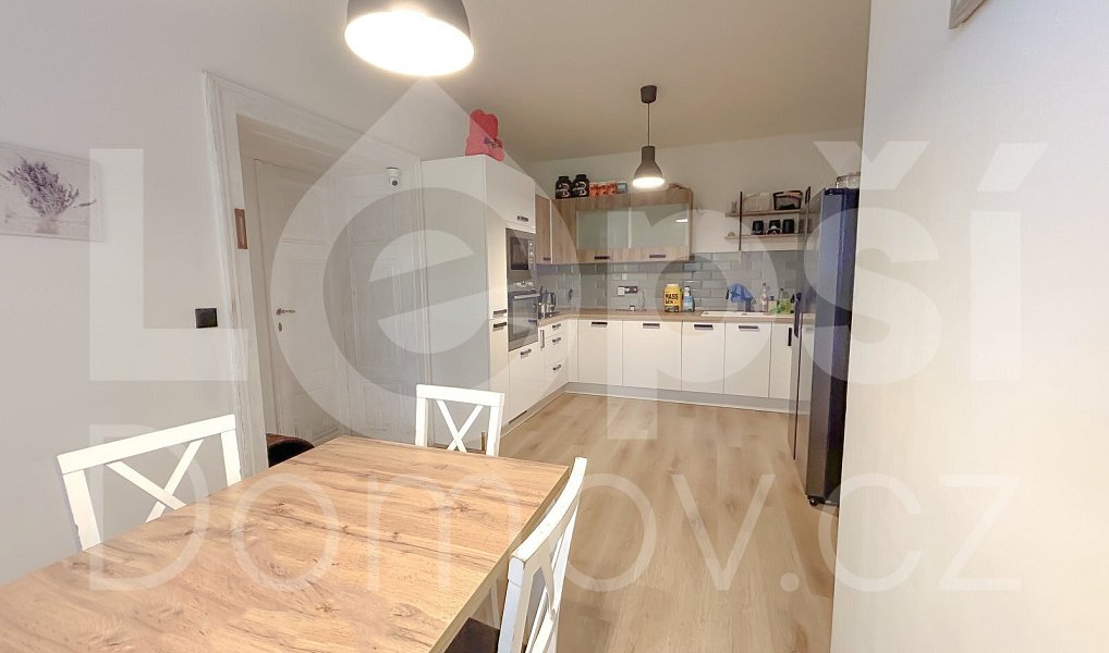 Prodej bytu 3+1 70 m², Jeseník – náhled fotky 5