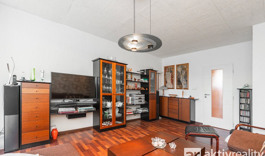 Prodej bytu 4+1 95 m², Praha – náhled fotky 4