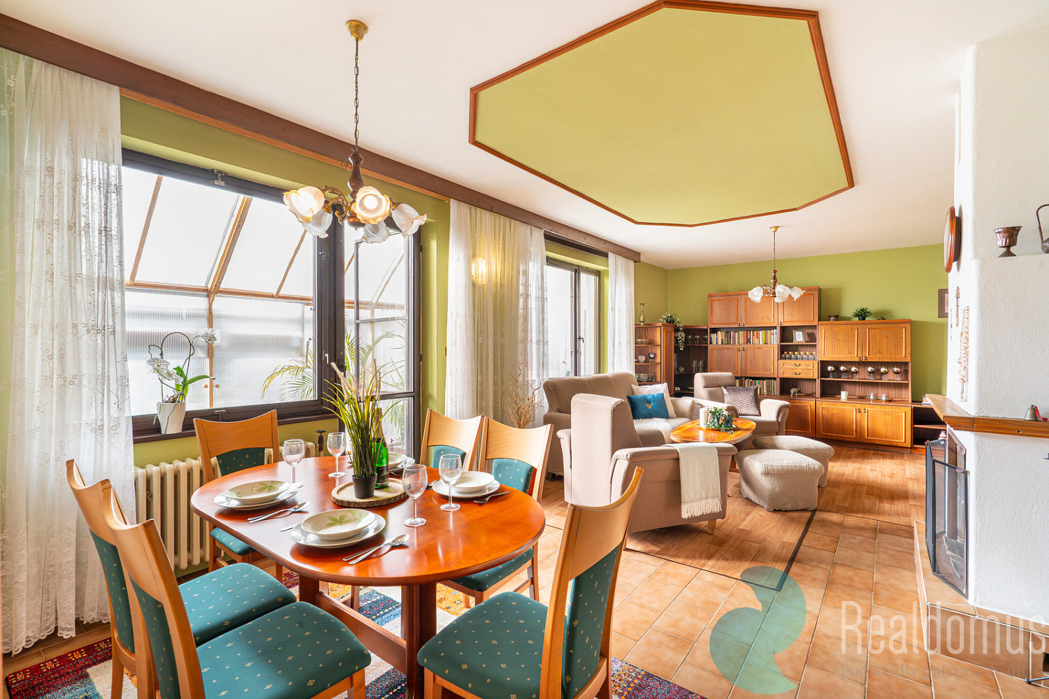 Prodej domu 235 m² s pozemkem 724 m² — photo 2
