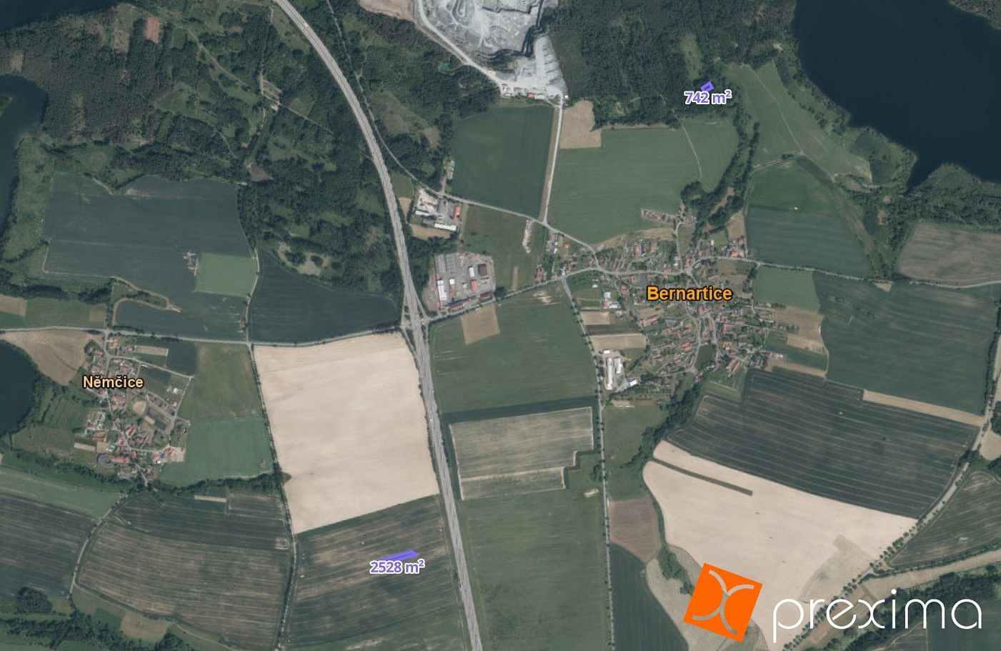 Prodej pole 817 m²