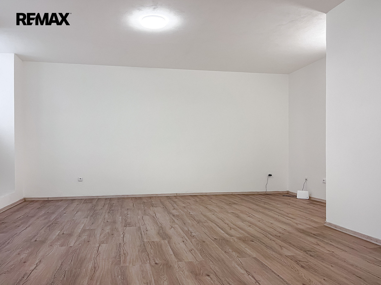 Prodej bytu 1+kk 37 m² — photo 4