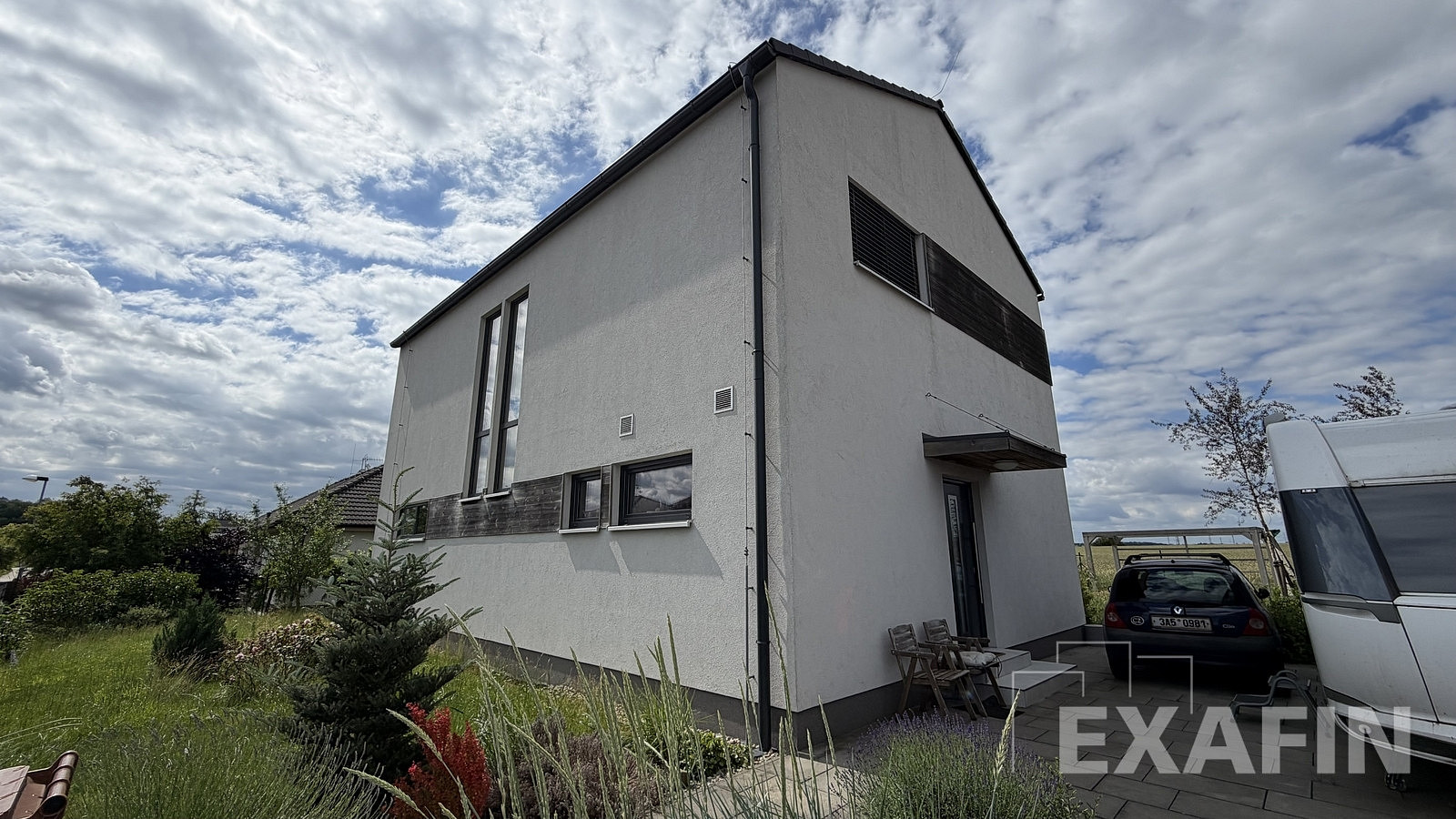 Prodej domu 170 m² s pozemkem 859 m² – fotografie 2