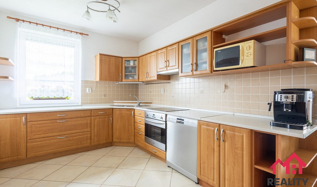 Prodej domu 195 m² s pozemkem 1 219 m², Boskovice – náhled fotky 11