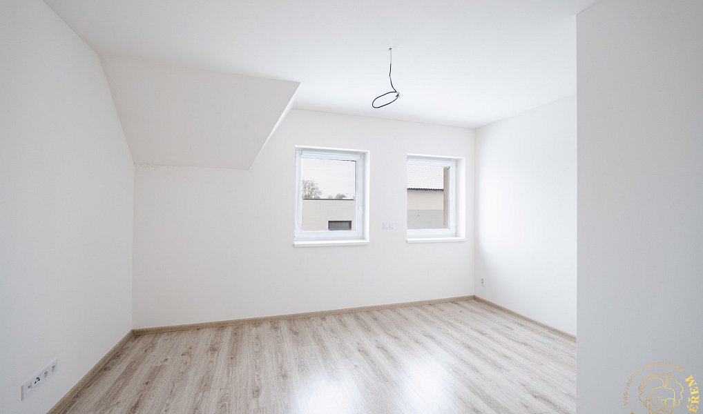 Prodej domu 130 m² s pozemkem 766 m², Smilovice – náhled fotky 20