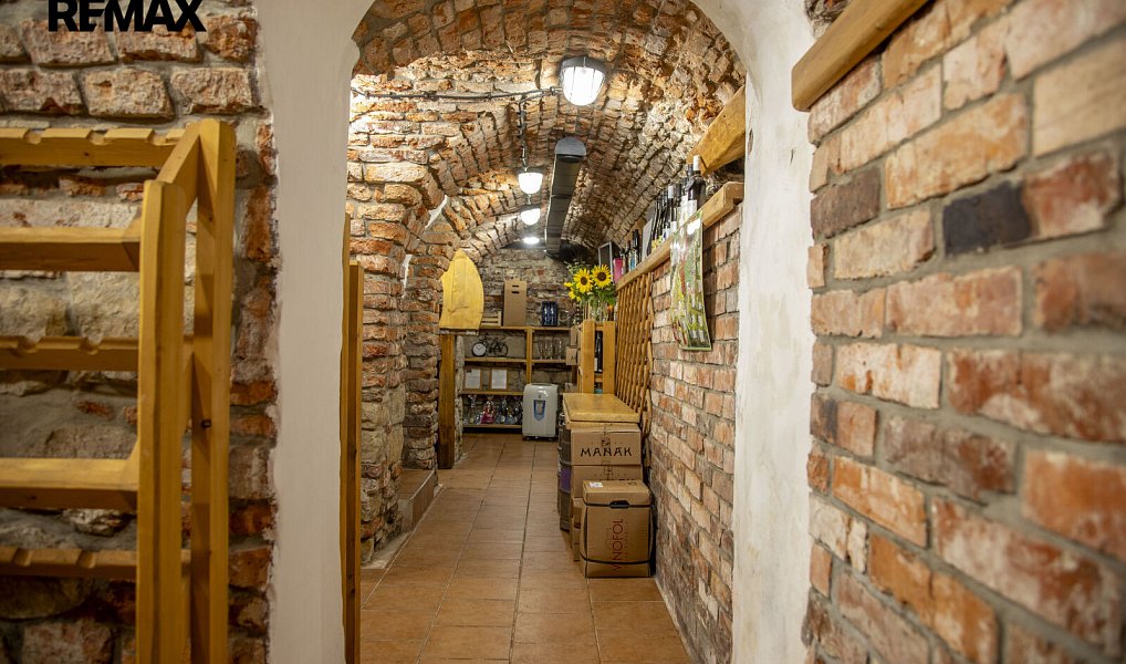 Pronájem obchodních prostor 50 m², Valašské Meziříčí – náhled fotky 9