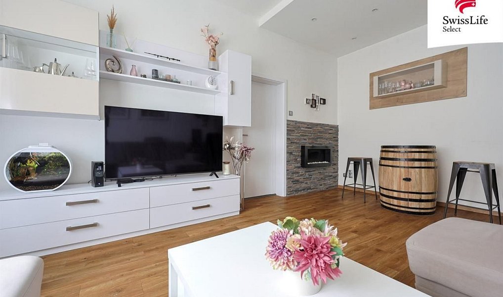 Prodej domu 480 m² s pozemkem 963 m², Plzeň – náhled fotky 3