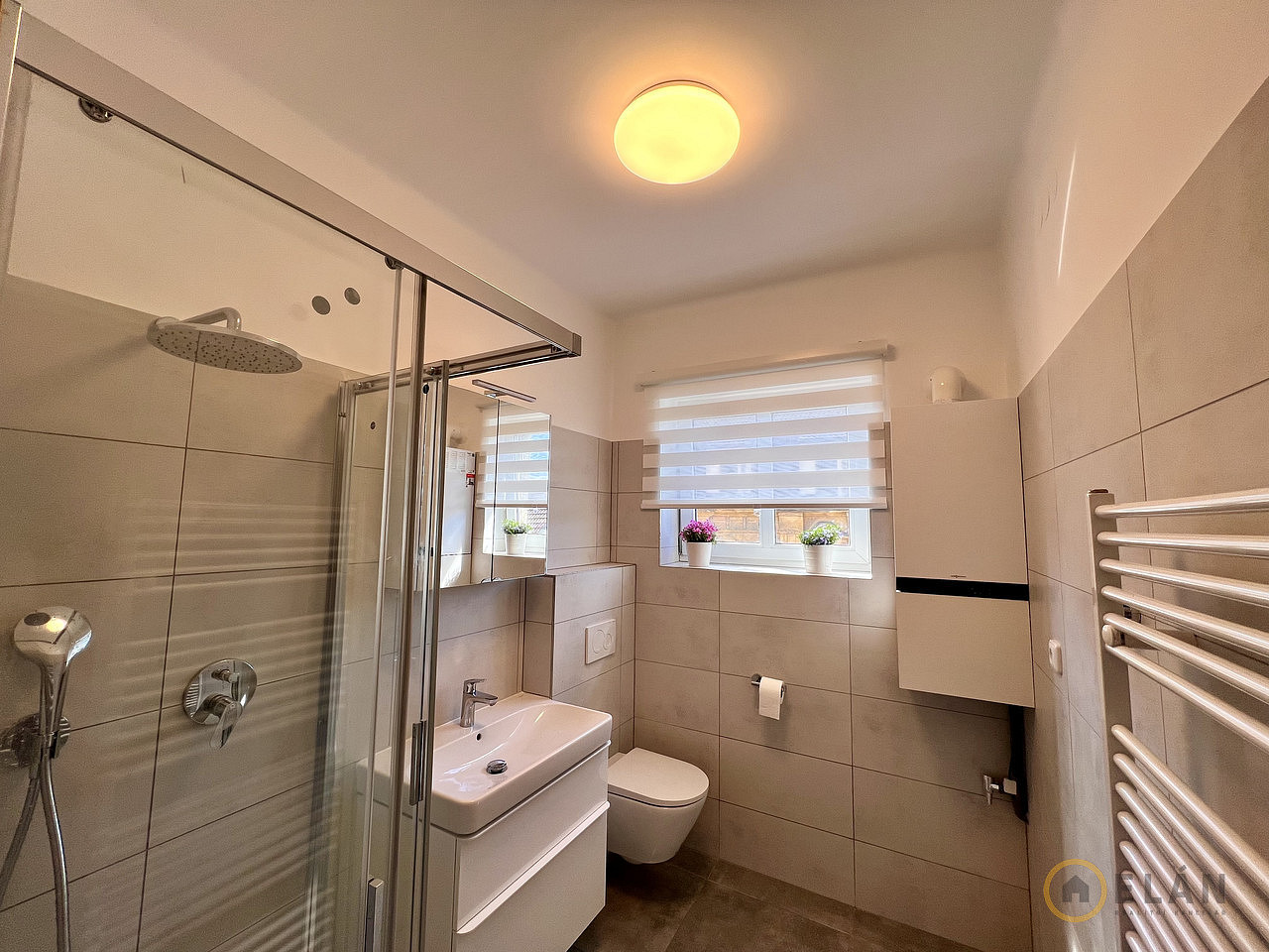 Pronájem bytu 2+kk 51 m² – fotografie 3