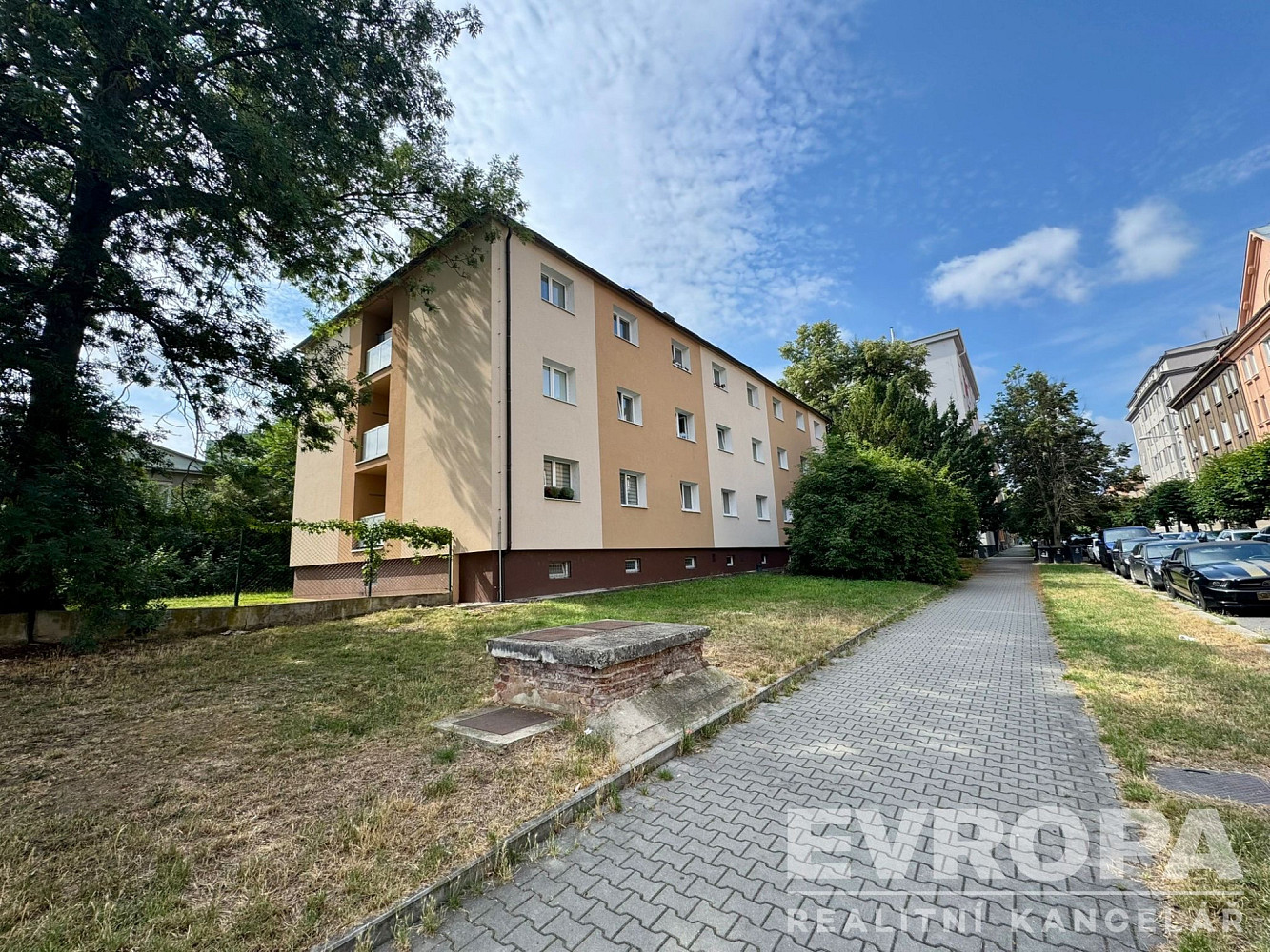 Pronájem bytu 1+1 30 m²