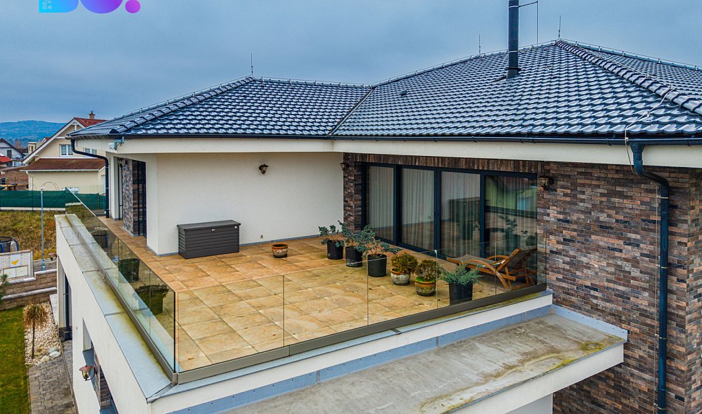 Prodej domu 543 m² s pozemkem 1 009 m², Stará Huť – náhled fotky 28