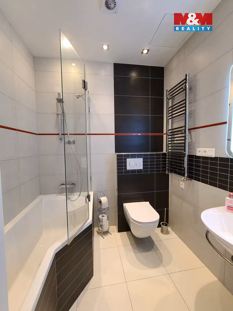 Pronájem bytu 2+kk 49 m² — photo 4
