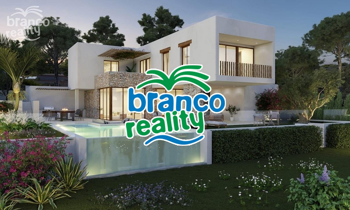 Prodej domu 300 m² s pozemkem 1 500 m²