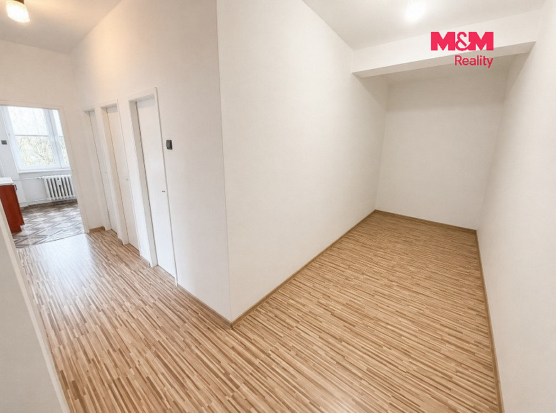 Pronájem bytu 2+1 68 m² – fotografie 3