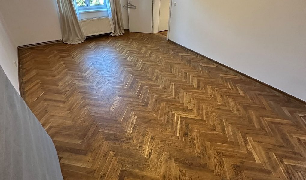 Pronájem bytu 2+kk 80 m², Praha – náhled fotky 13