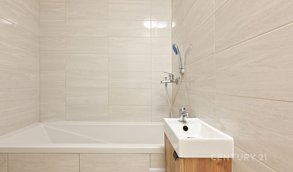 Pronájem bytu 2+kk 49 m², Bílina – náhled fotky 2