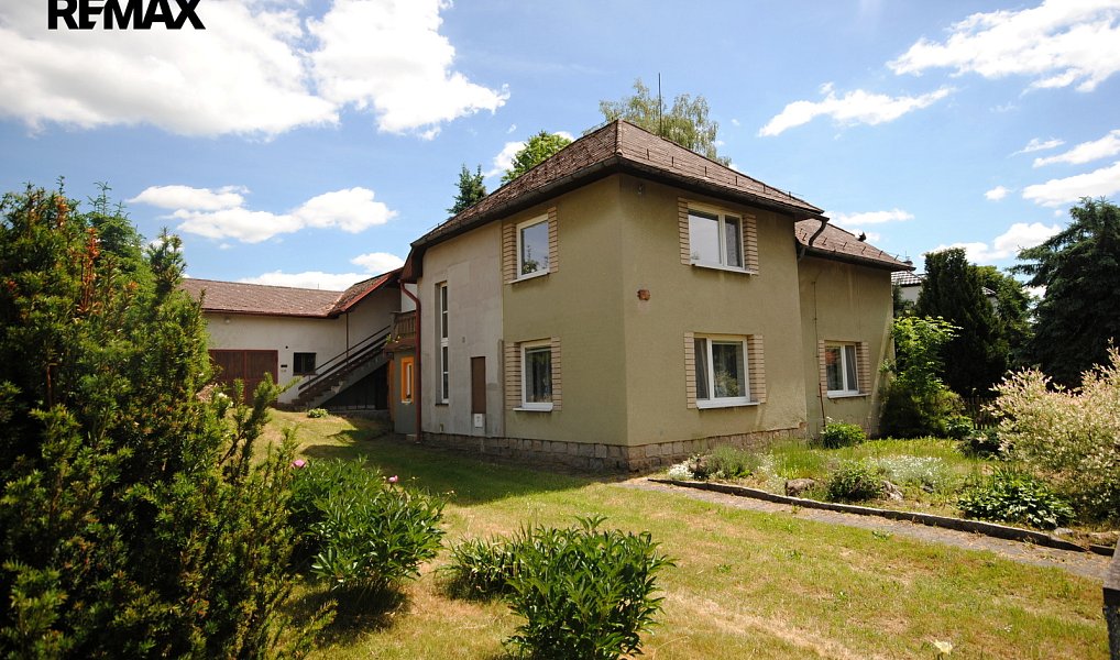 Prodej domu 240 m² s pozemkem 676 m², Leština u Světlé – náhled fotky 2