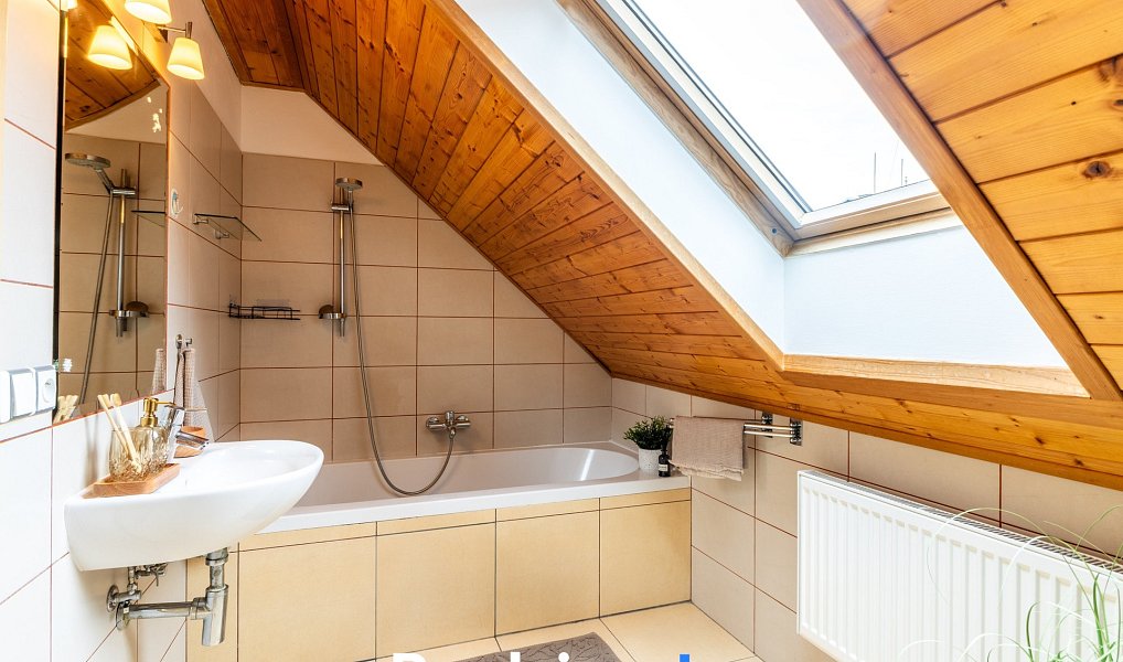 Prodej ubytovacího objektu 1 593 m², Znojmo – náhled fotky 31