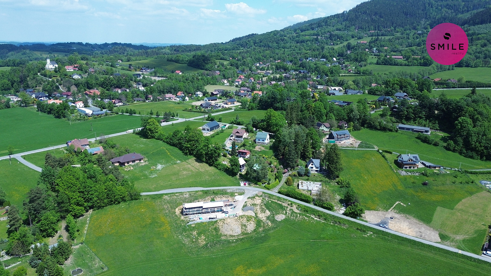 Prodej stavebního pozemku 1 541 m² – fotografie 3