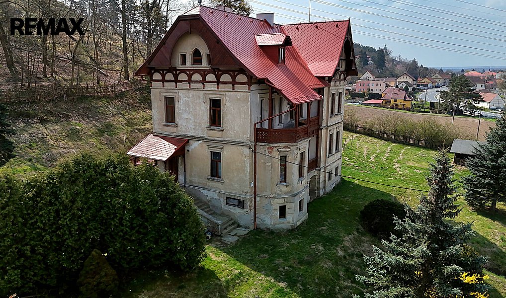 Prodej domu 960 m² s pozemkem 4 964 m², Liběchov – náhled fotky 2