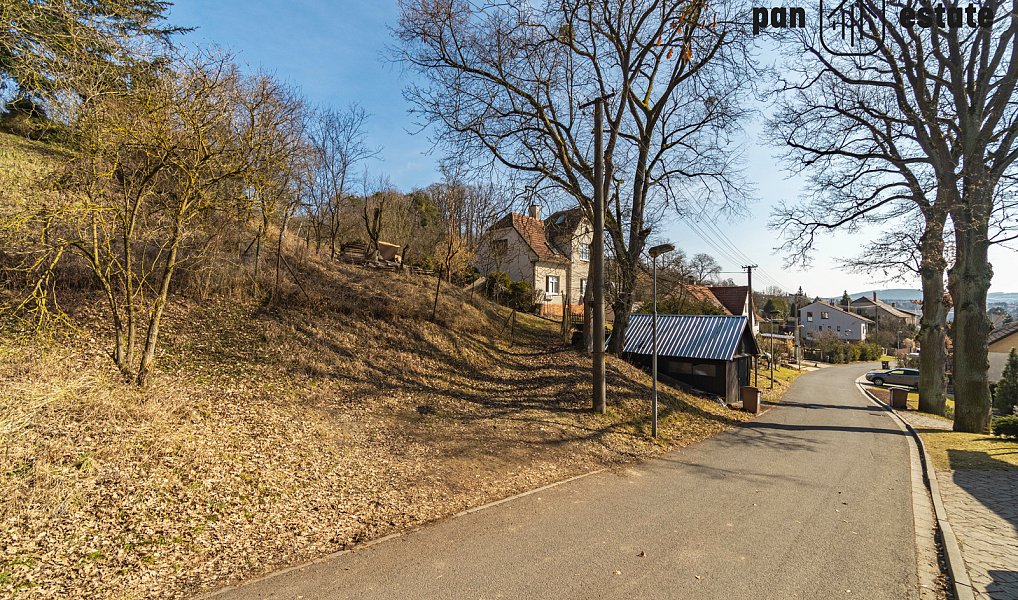 Prodej stavebního pozemku 585 m², Zlín – náhled fotky 6