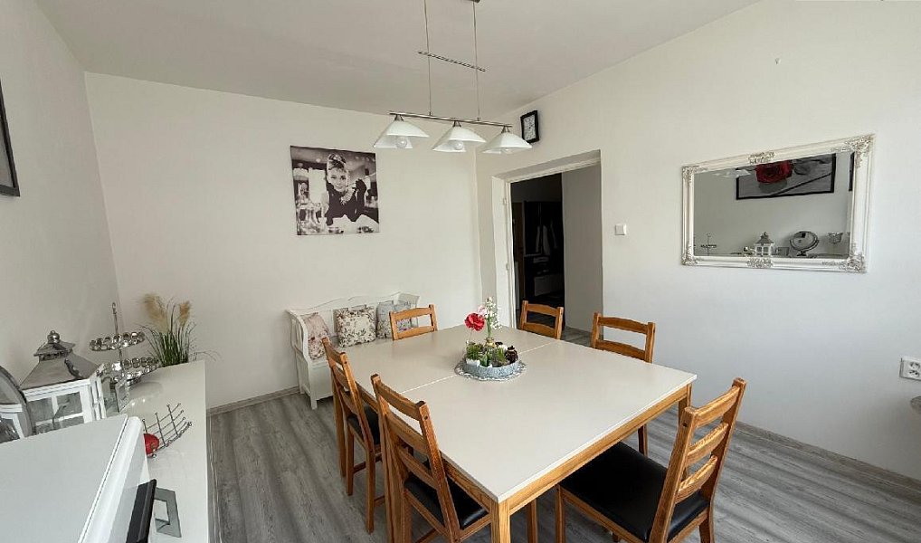 Prodej bytu 3+1 72 m², Bílina – náhled fotky 3