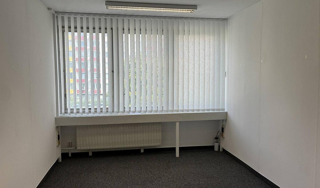 Pronájem kanceláře 22 m², Tábor – náhled fotky 3