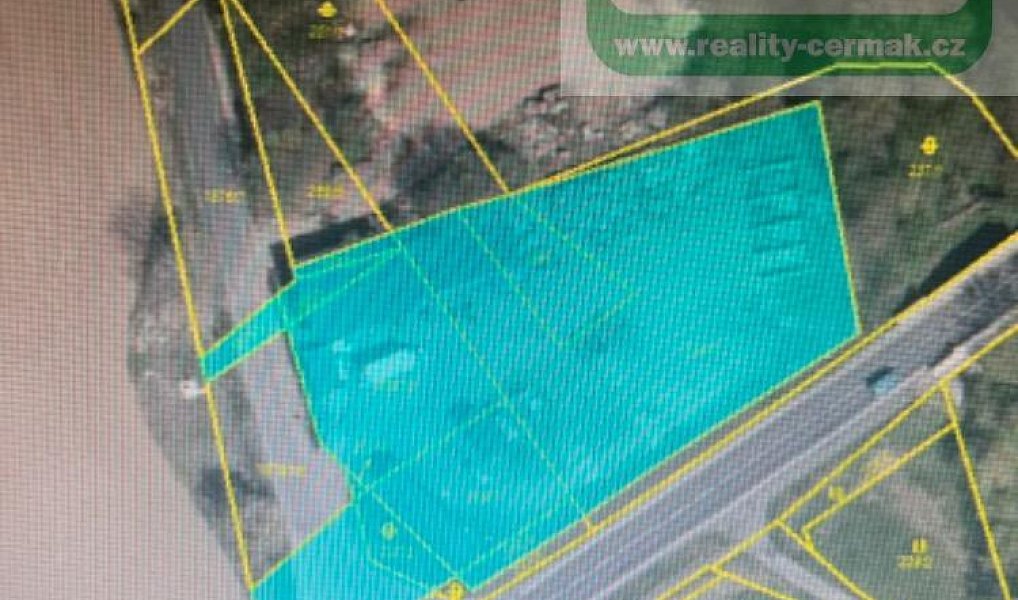 Prodej komerčního pozemku 3 929 m², Holýšov – náhled fotky 11
