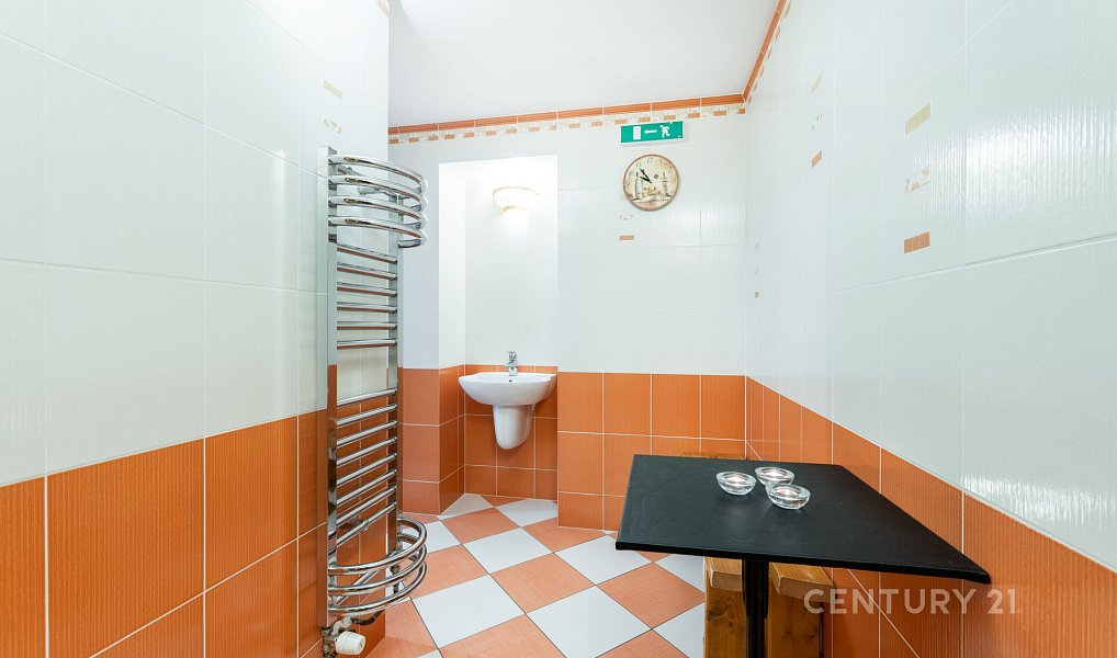 Prodej ubytovacího objektu 578 m², Jáchymov – náhled fotky 43