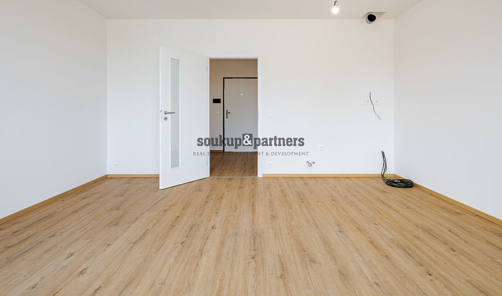 Prodej bytu 1+kk 38 m², Kladno – náhled fotky 3