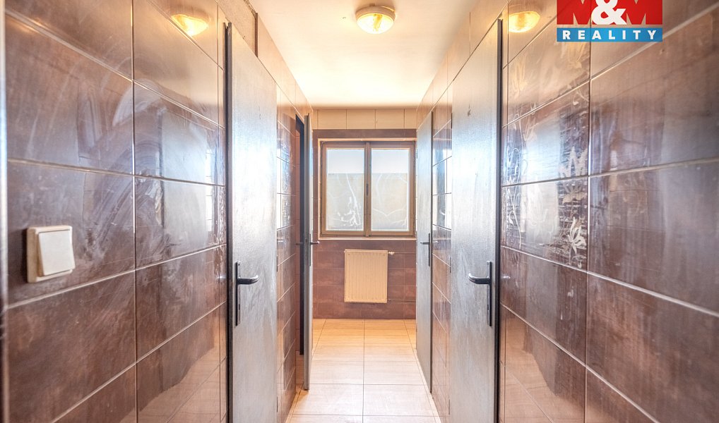 Prodej nájemního domu, činžáku 1 121 m², Veselí nad Lužnicí – náhled fotky 8