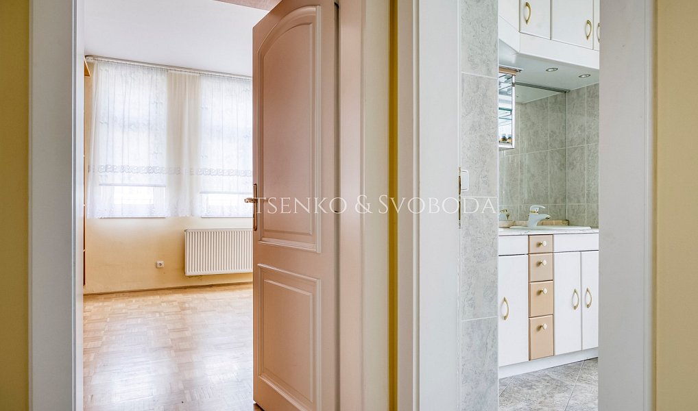 Prodej domu 660 m² s pozemkem 784 m², Bechyně – náhled fotky 16