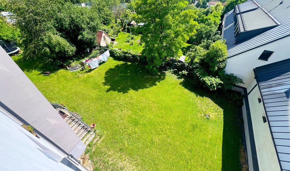 Prodej bytu 3+1 106 m², Praha – náhled fotky 28