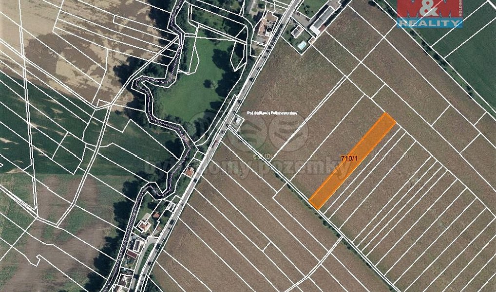Prodej pole 916 m², Luže – náhled fotky 2