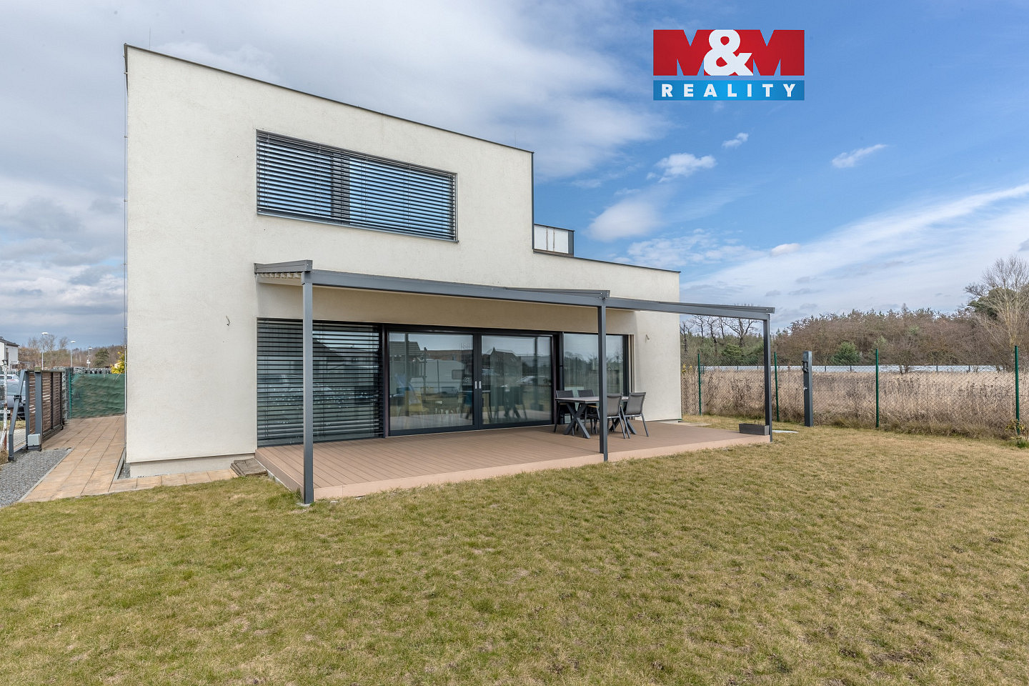 Prodej domu 178 m² s pozemkem 458 m²