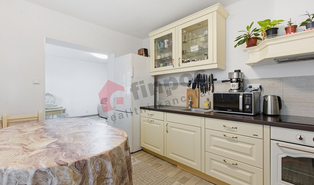 Prodej bytu 3+kk 80 m², Vlastějovice – náhled fotky 3