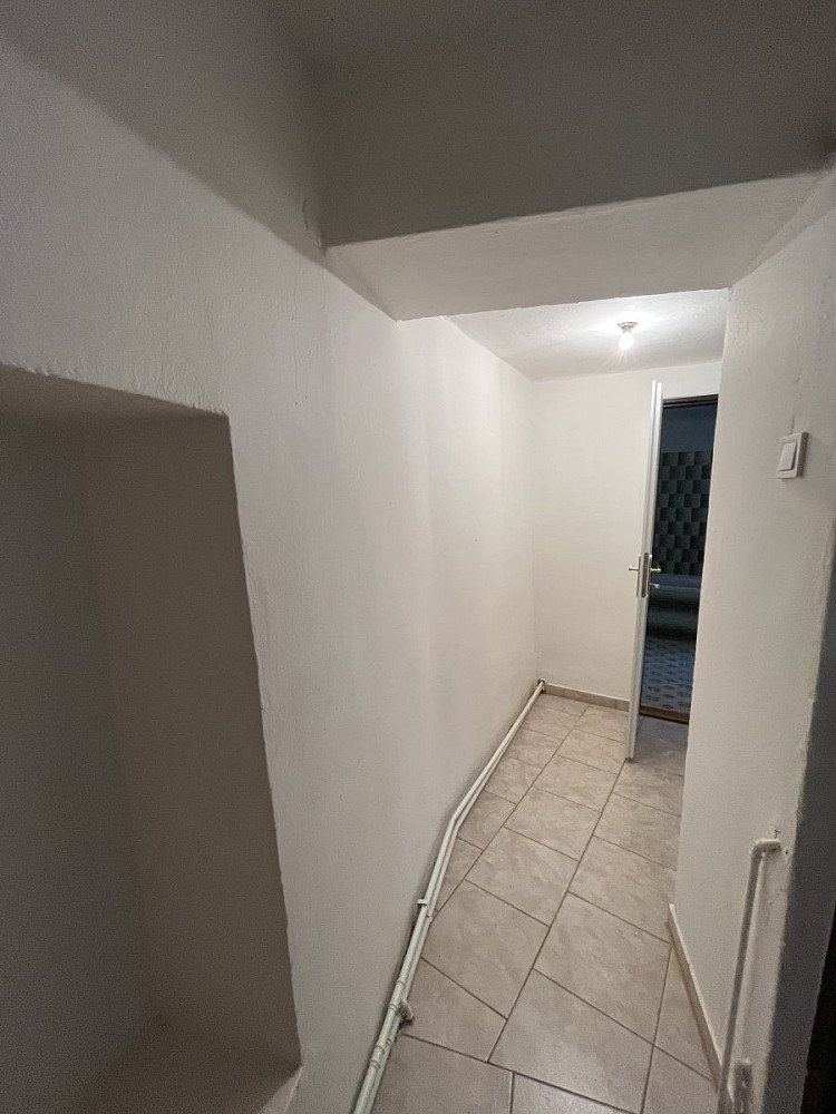 Pronájem bytu 1+1 48 m² – pohled 4