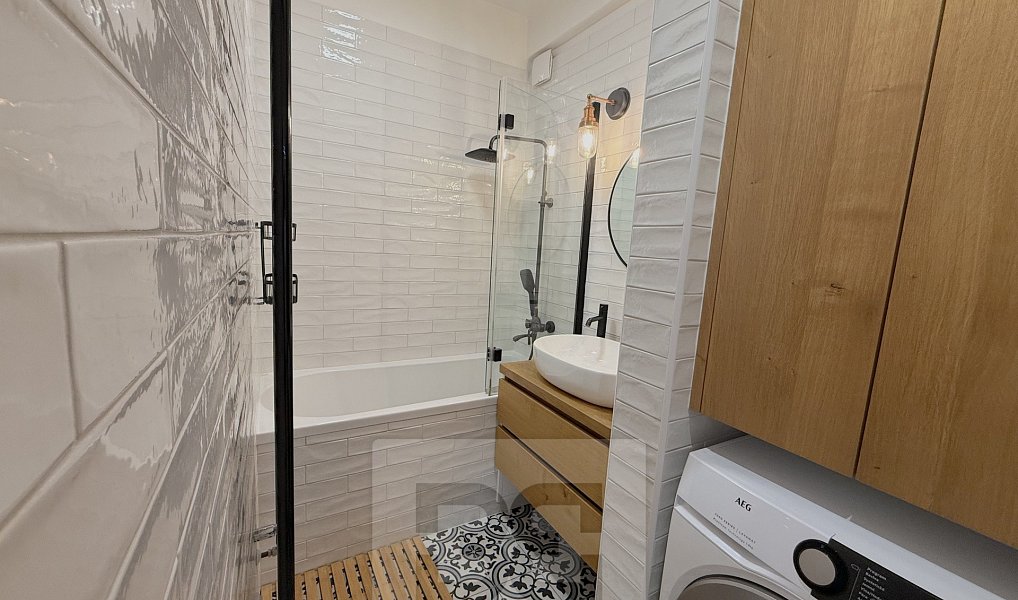 Pronájem bytu 3+kk 72 m², Praha – náhled fotky 15