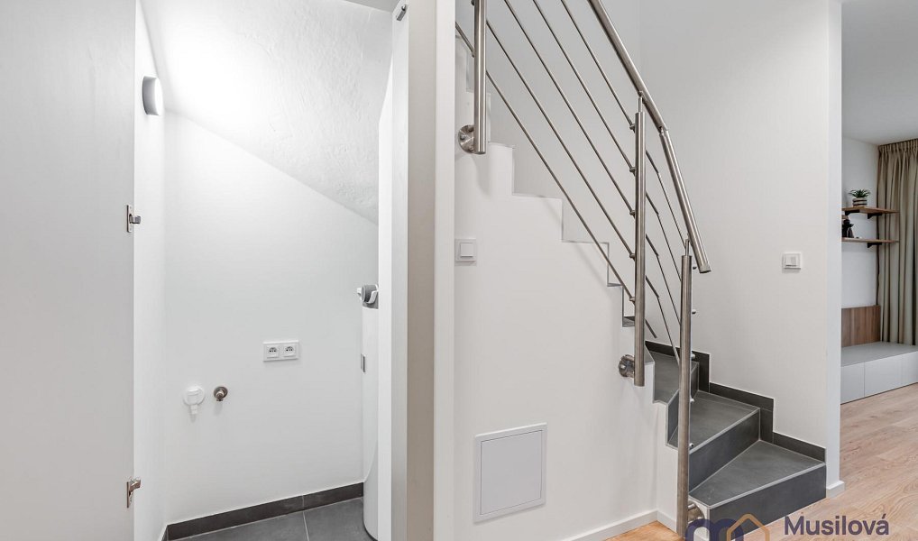 Pronájem domu 92 m² s pozemkem 300 m², Teplice – náhled fotky 20