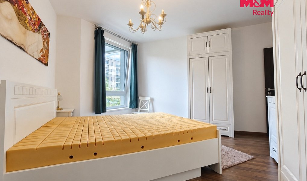Pronájem bytu 2+kk 57 m², Praha – náhled fotky 13