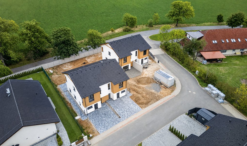 Prodej domu 114 m² s pozemkem 348 m², Stochov – náhled fotky 7