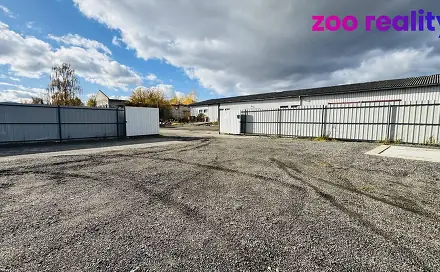 Prodej komerčního pozemku 2 670 m², Lišov