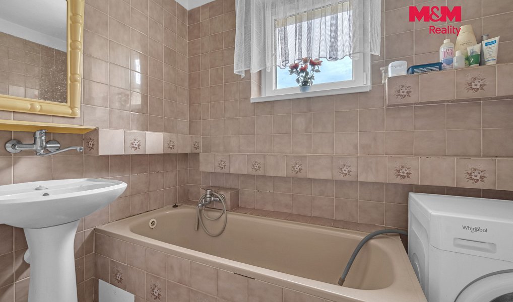 Prodej domu 140 m² s pozemkem 1 025 m², Slavíkov – náhled fotky 10