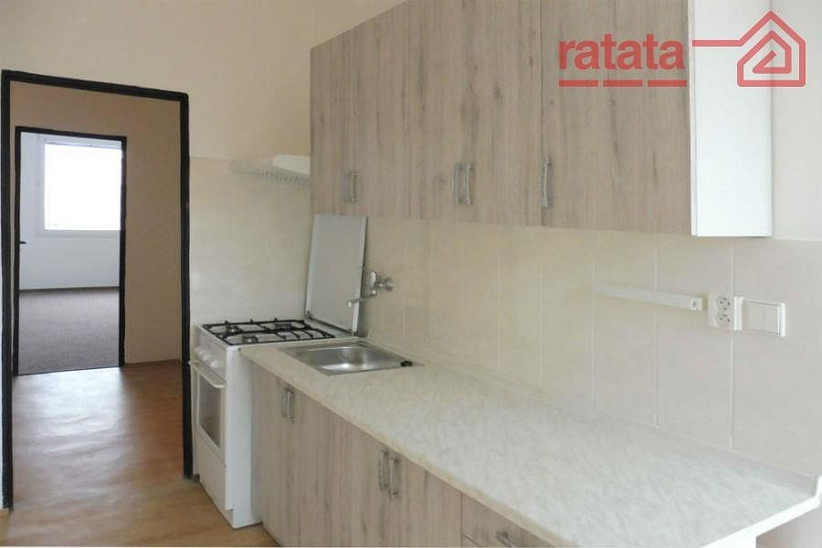 Pronájem bytu 2+1 58 m², Chomutov