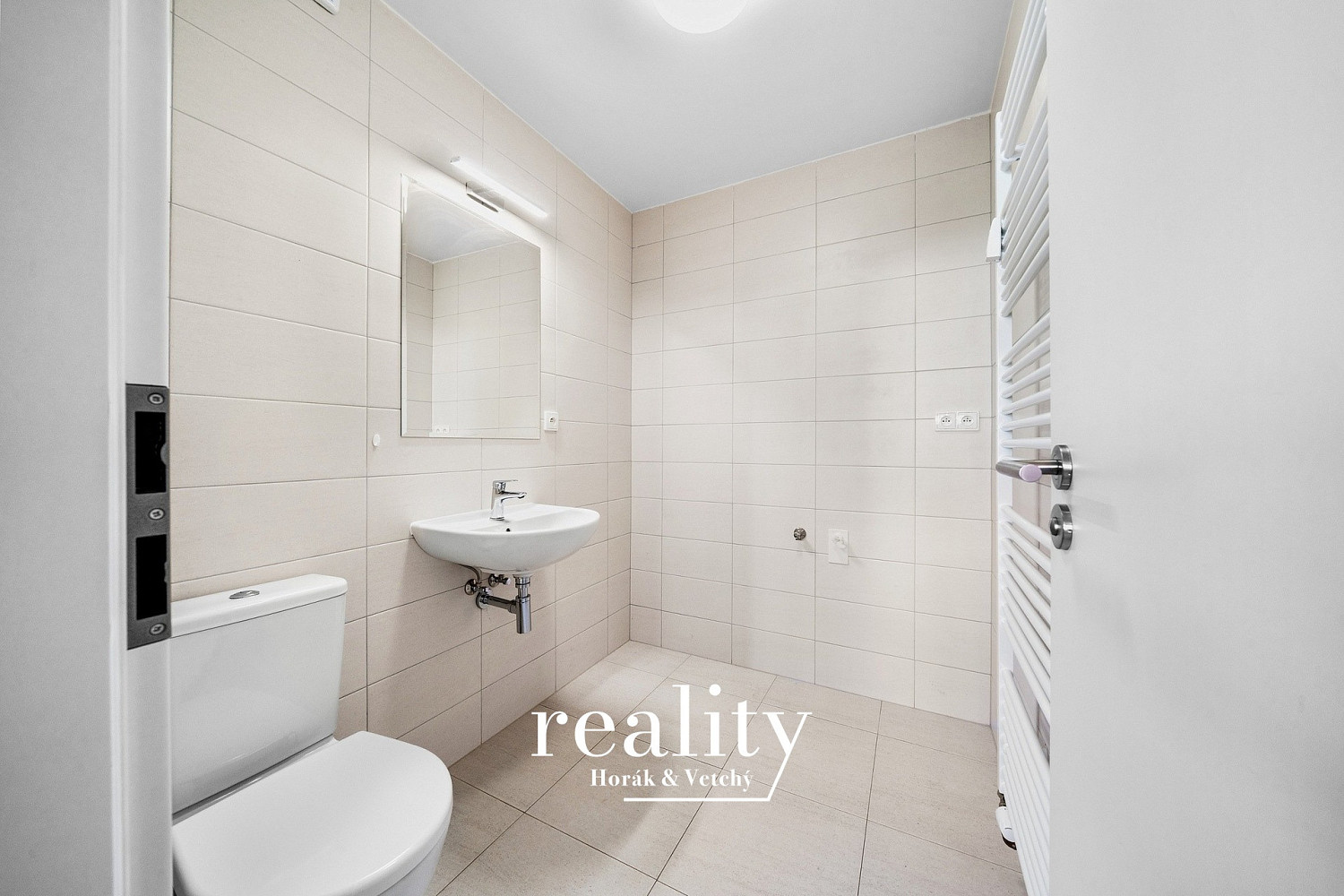 Pronájem bytu 2+kk 50 m² – fotografie 4