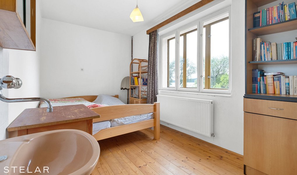 Prodej domu 260 m² s pozemkem 1 352 m², Seč – náhled fotky 3