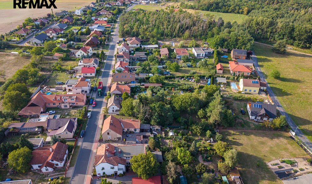 Prodej stavebního pozemku 818 m², Krakovany – náhled fotky 20