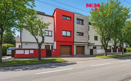 Prodej domu 150 m² s pozemkem 180 m², Hradec Králové
