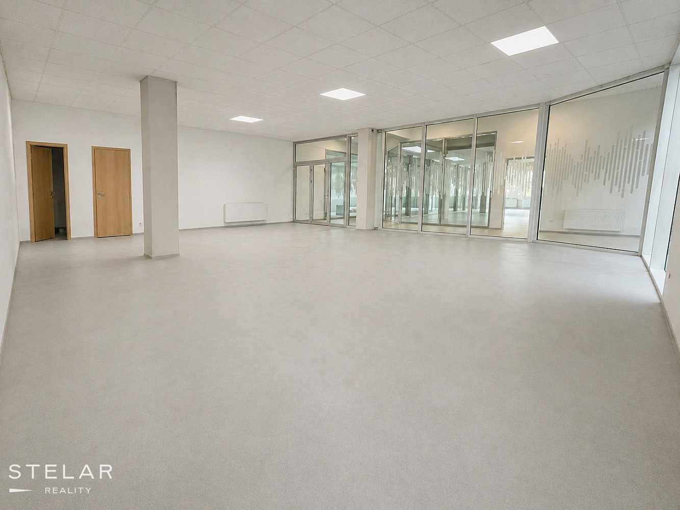Pronájem obchodních prostor 113 m²